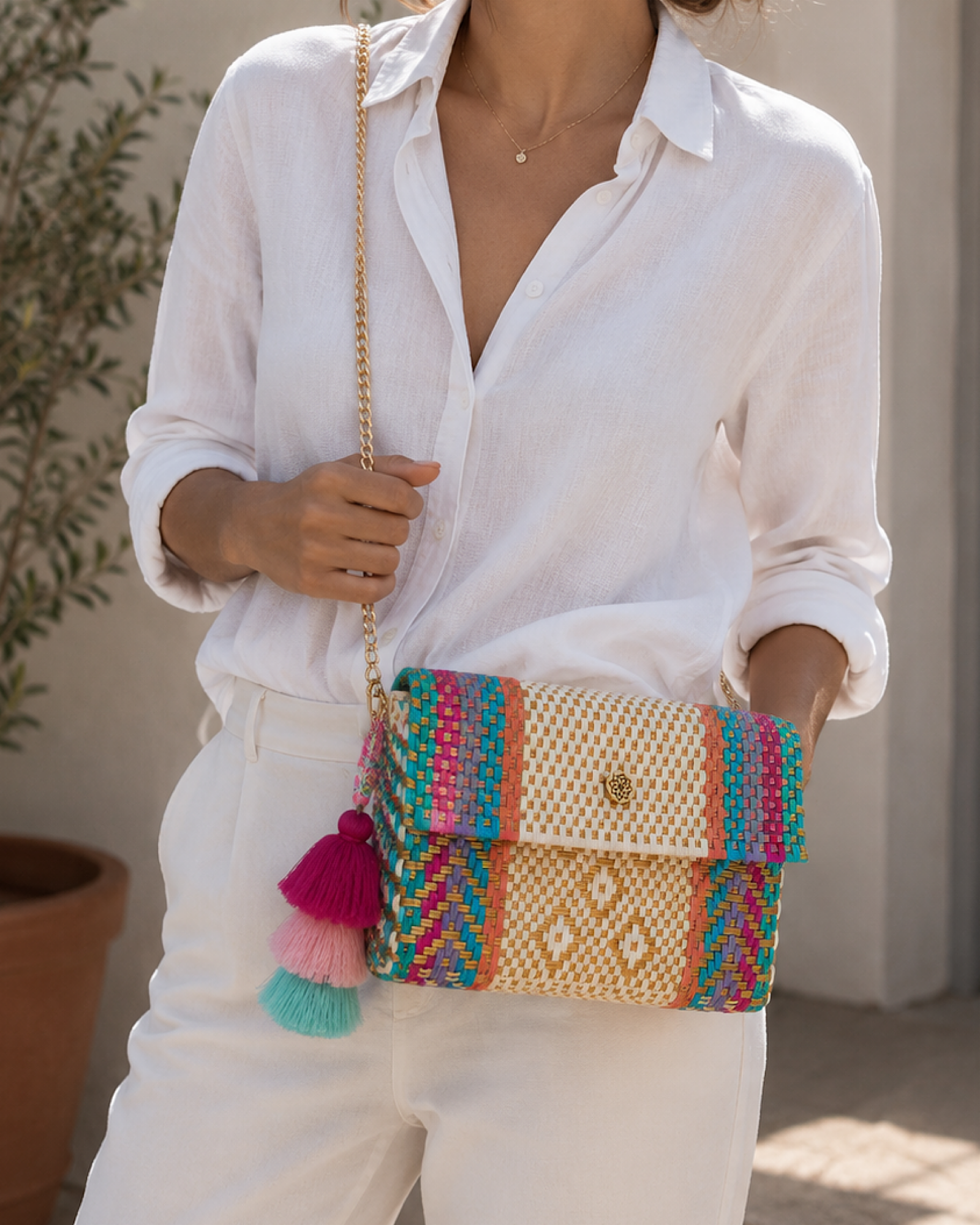 ¡Nuevo! Natural Breeze Clutch