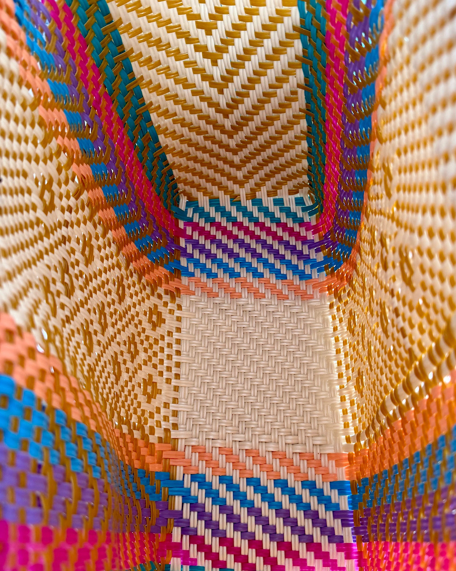 ¡Nuevo! Natural Breeze Tote