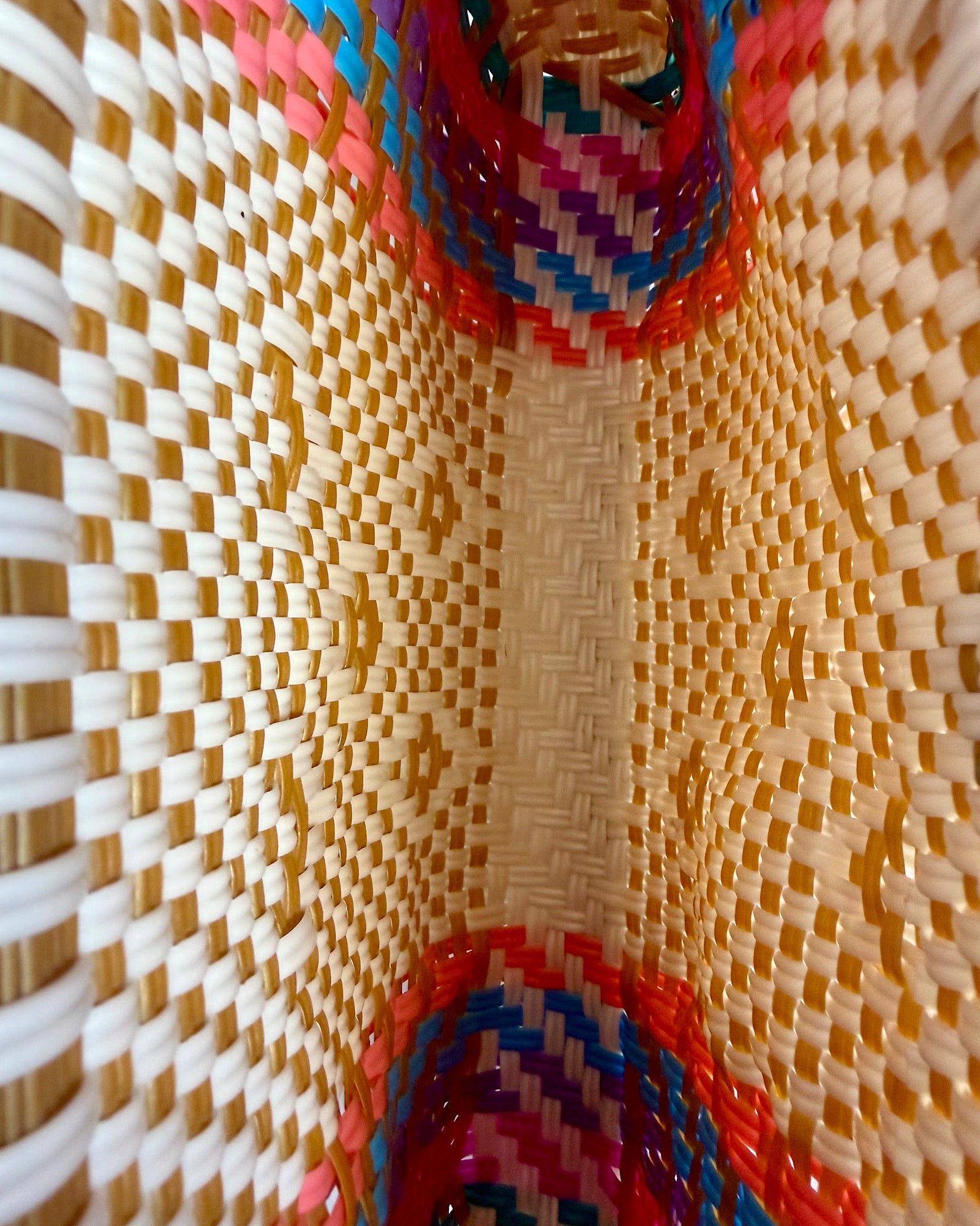 ¡Nuevo! Natural Breeze Clutch
