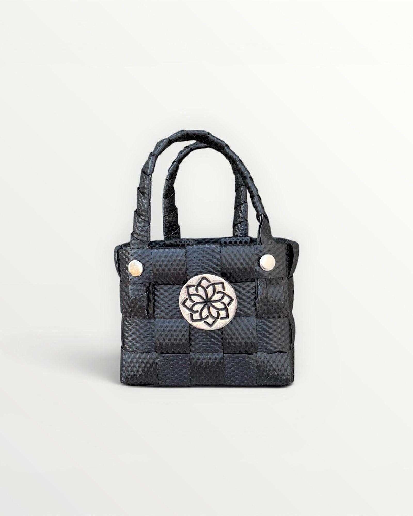 Charm Perla